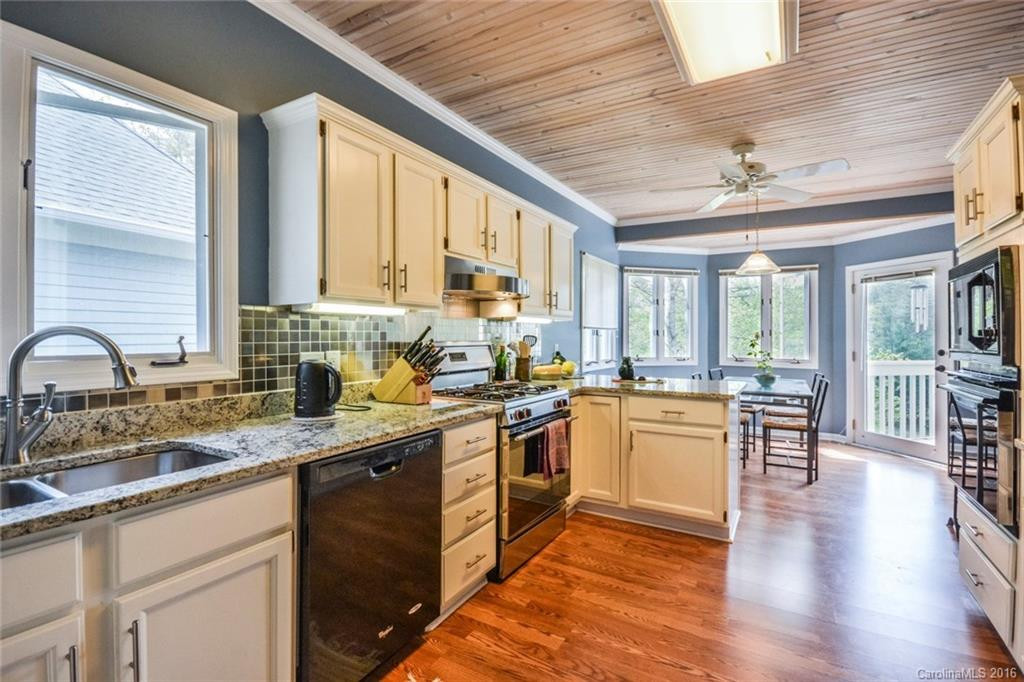 22 Highland Pointe Drive - Photo 3