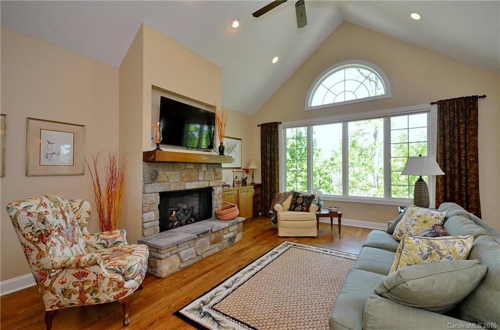 191 Dawn Mist Court #1607 - Photo 3