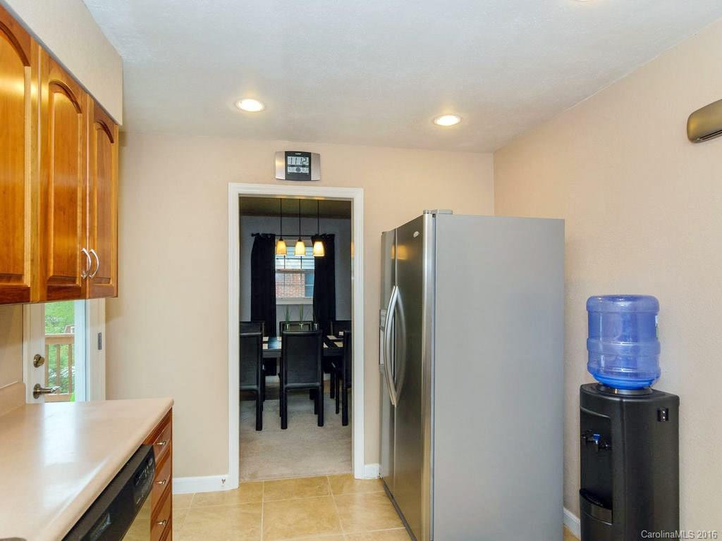 37 Carlton Place - Photo 9