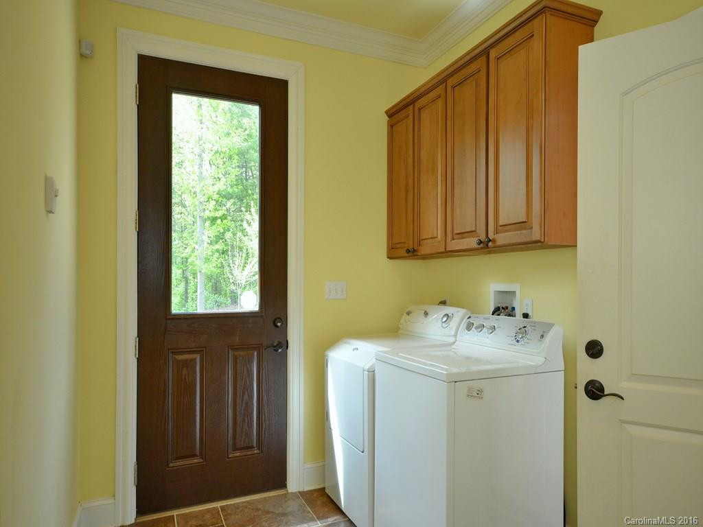 612 Brush Creek Road - Photo 2
