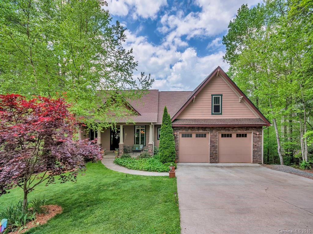5 Meadowbrook Lane