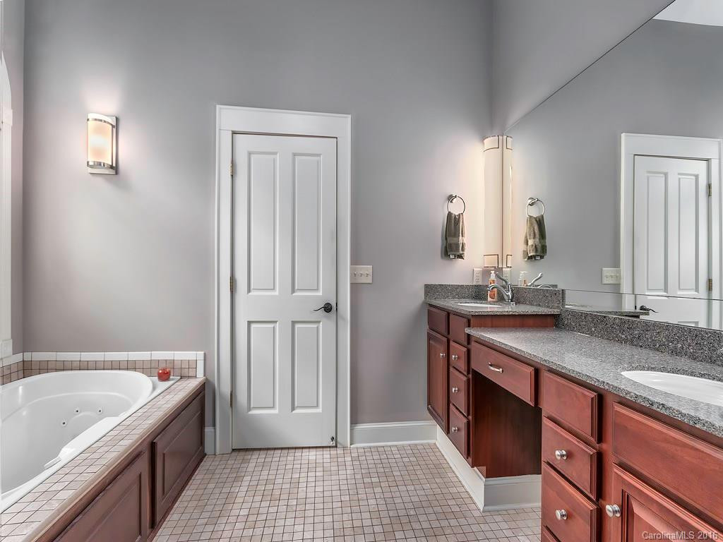 5 Meadowbrook Lane - Photo 15