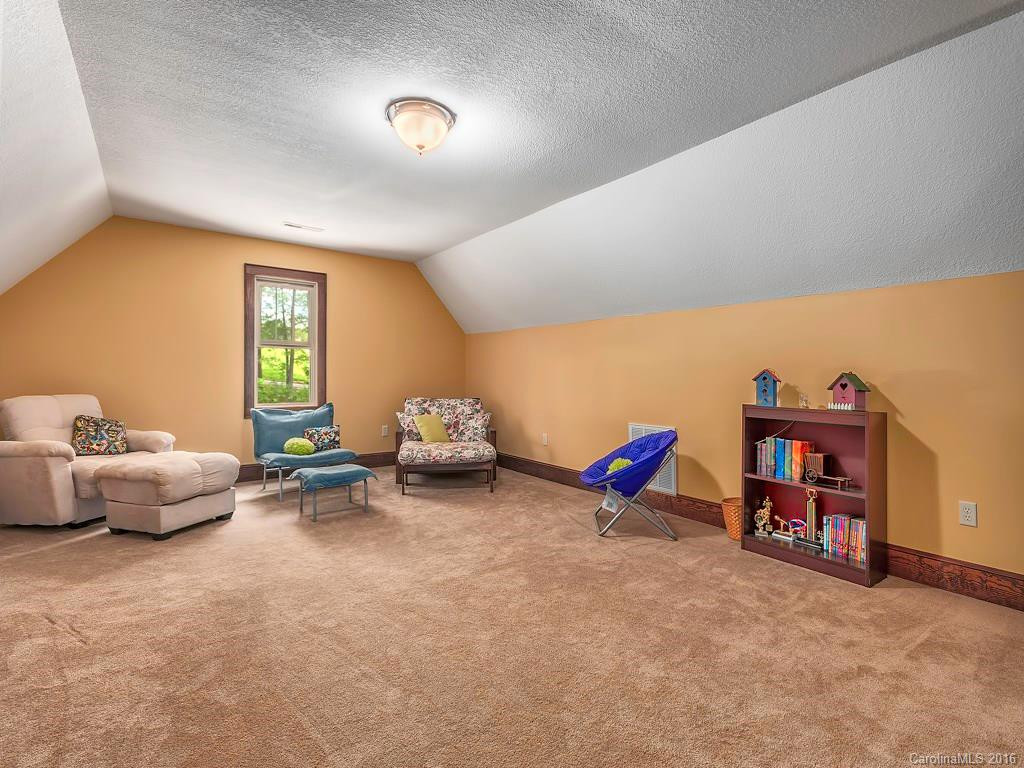 5 Meadowbrook Lane - Photo 17