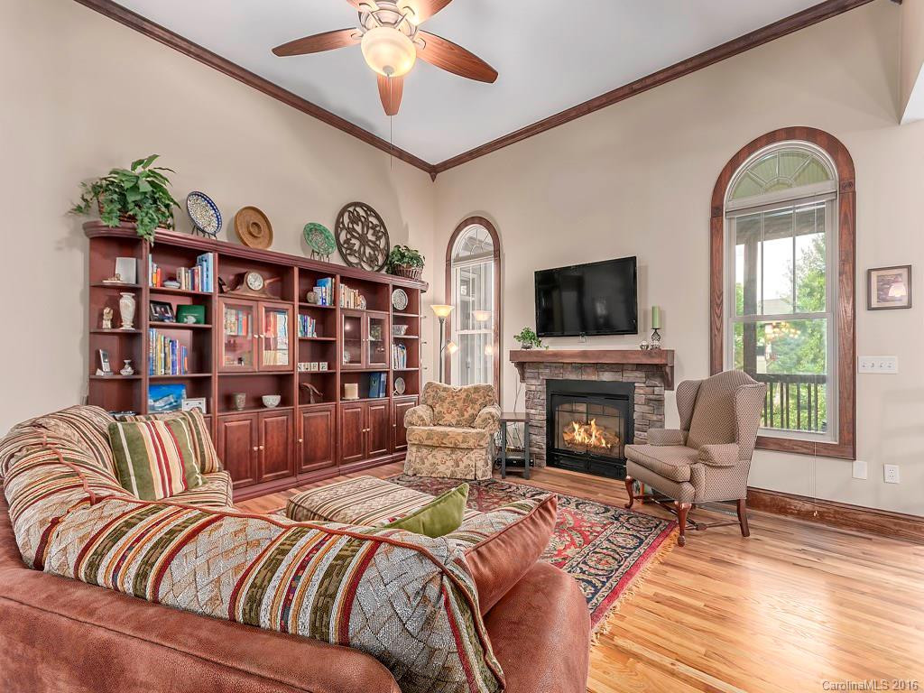 5 Meadowbrook Lane - Photo 3