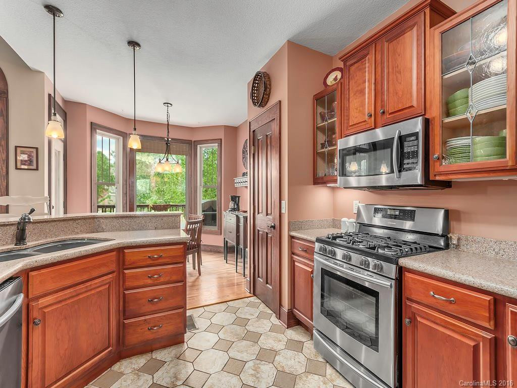 5 Meadowbrook Lane - Photo 8