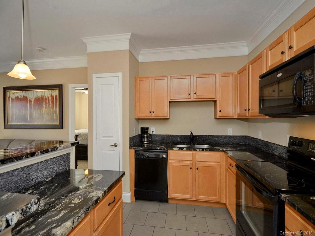 142 Brickton Village Circle #305 - Photo 5