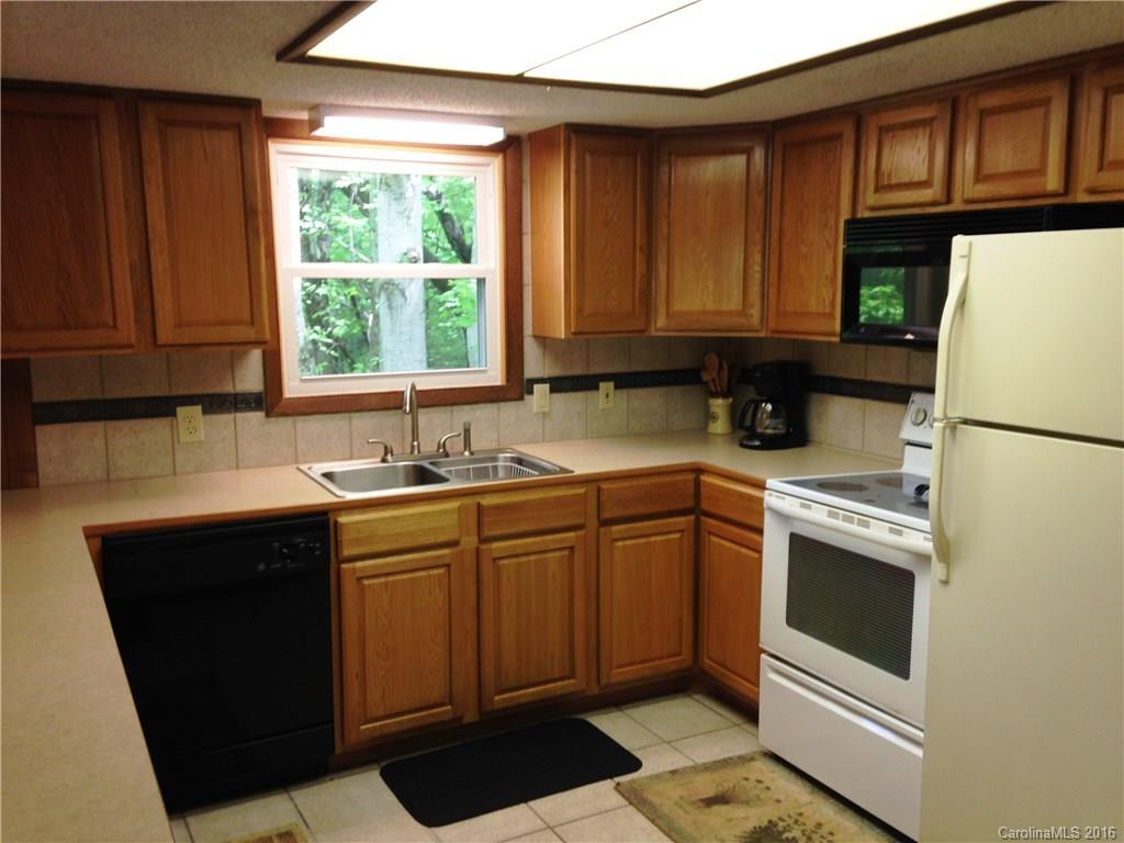 419 Old Country Road - Photo 5