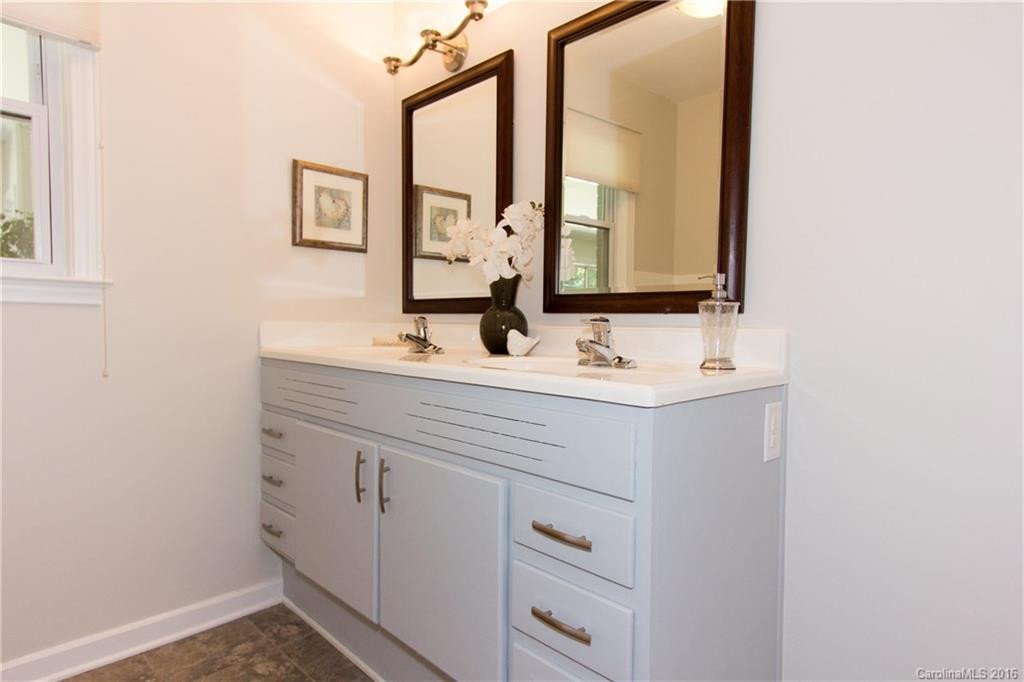 4 Oak Forest Court - Photo 20