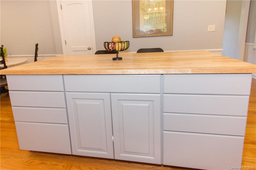 4 Oak Forest Court - Photo 10
