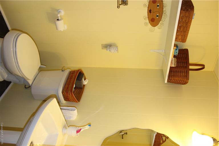 993 Lake Summit Road - Photo 15