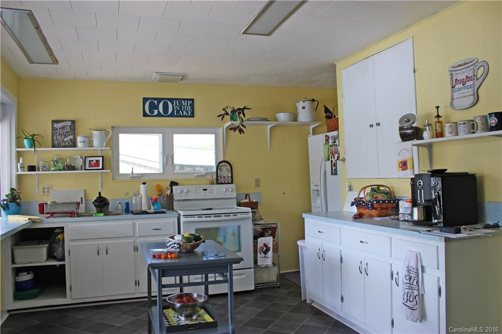 993 Lake Summit Road - Photo 5