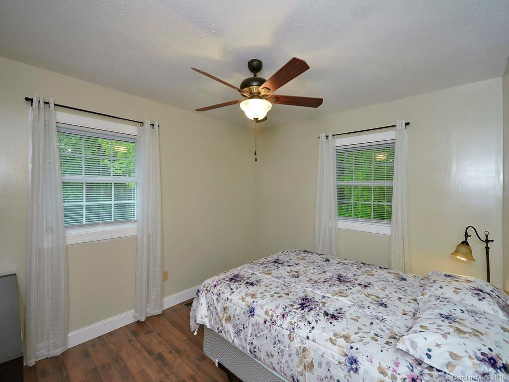 24 Cardinal Ridge Road - Photo 7