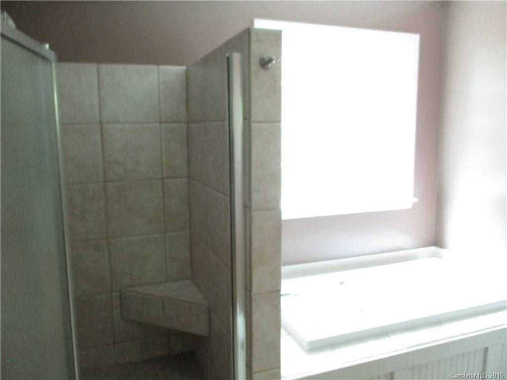 118 Canterbury Way - Photo 12