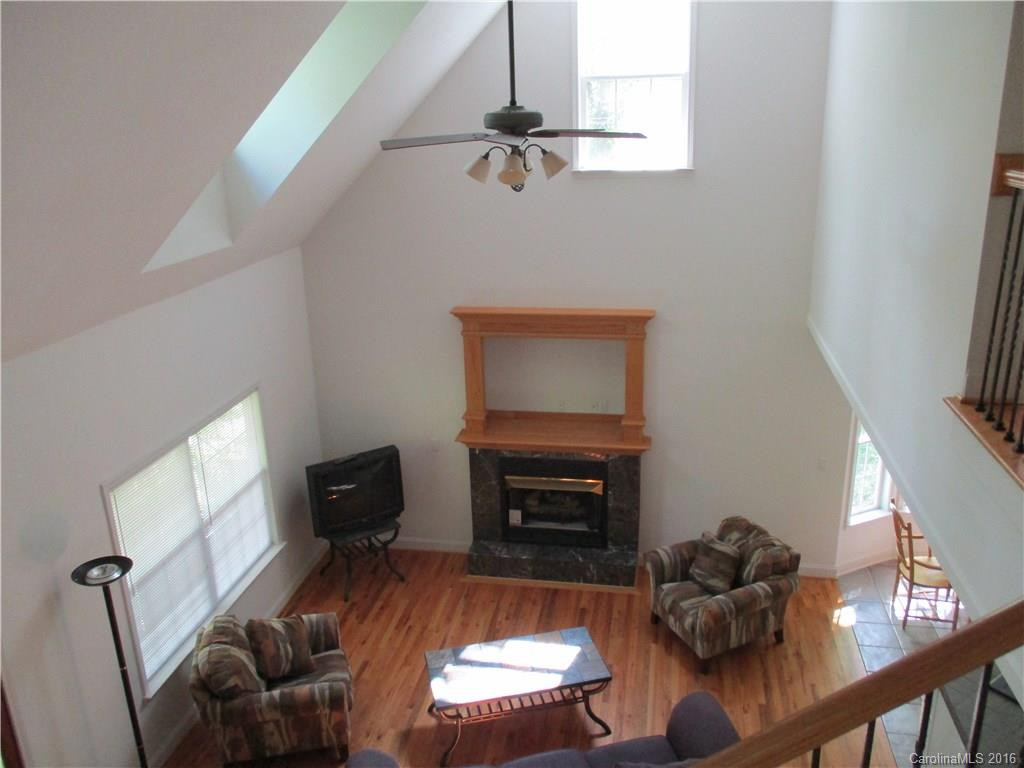 118 Canterbury Way - Photo 13