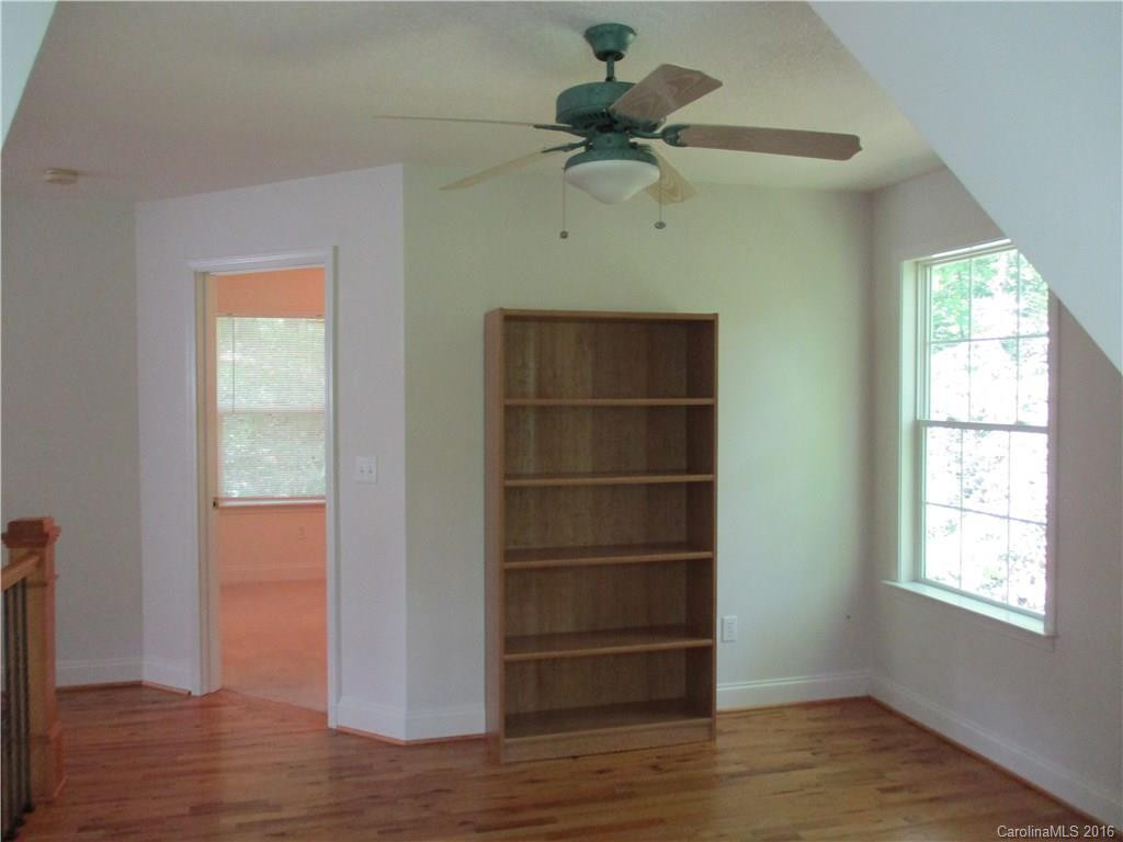 118 Canterbury Way - Photo 15
