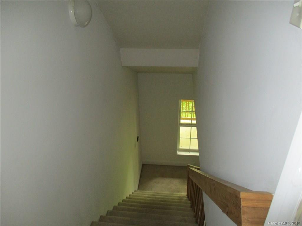 118 Canterbury Way - Photo 20