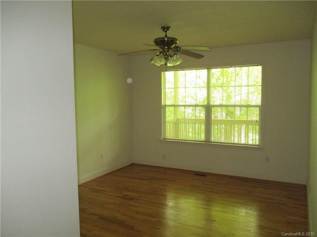 118 Canterbury Way - Photo 9