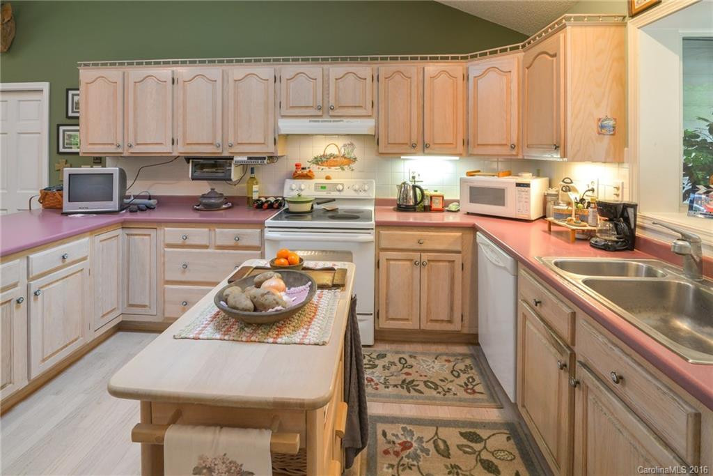 22 Cornelia Lane - Photo 11