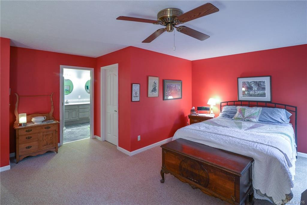 22 Cornelia Lane - Photo 16