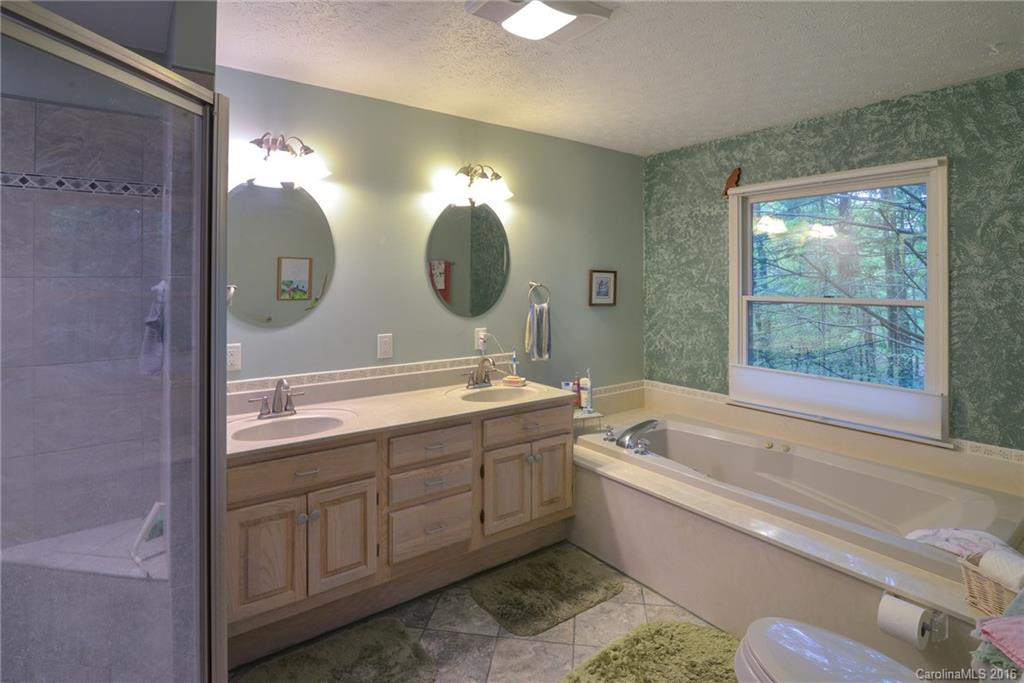 22 Cornelia Lane - Photo 17