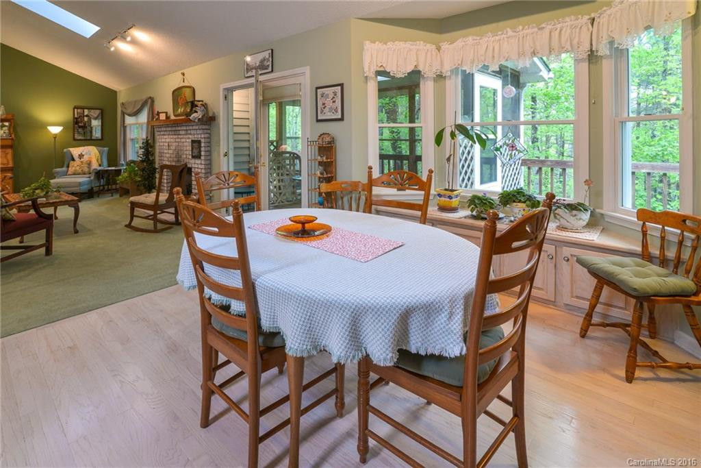 22 Cornelia Lane - Photo 8