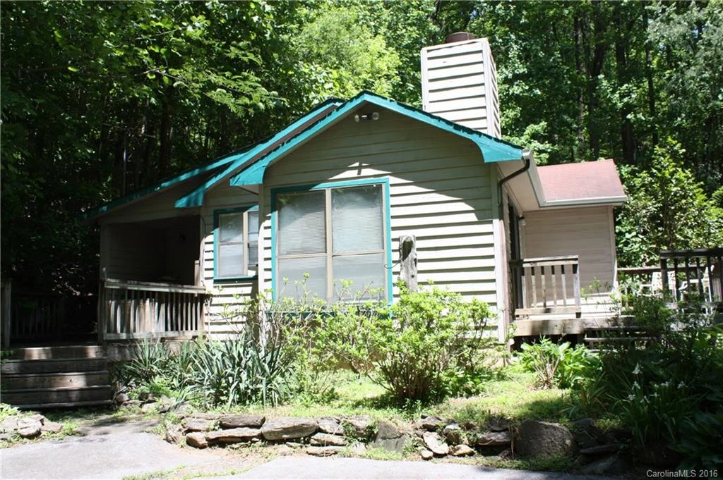 1586 Skyuka Mountain Road