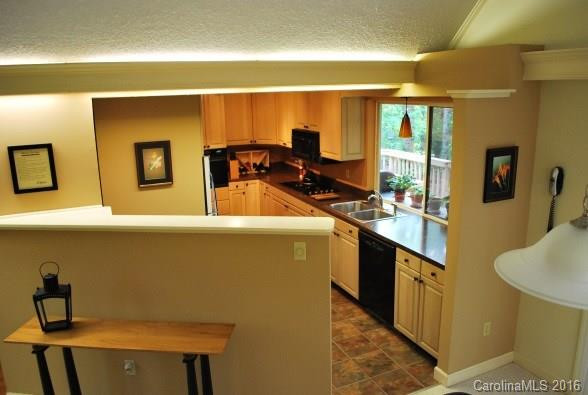 7 Maybury Court #58 - Photo 3
