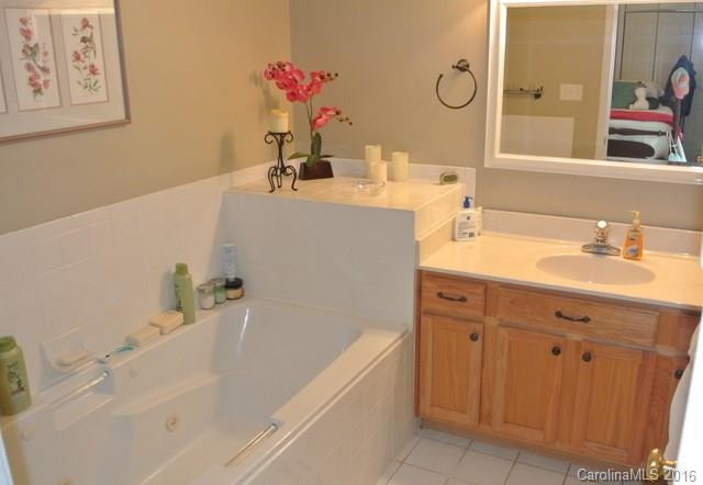30 Haly Ho Drive - Photo 14