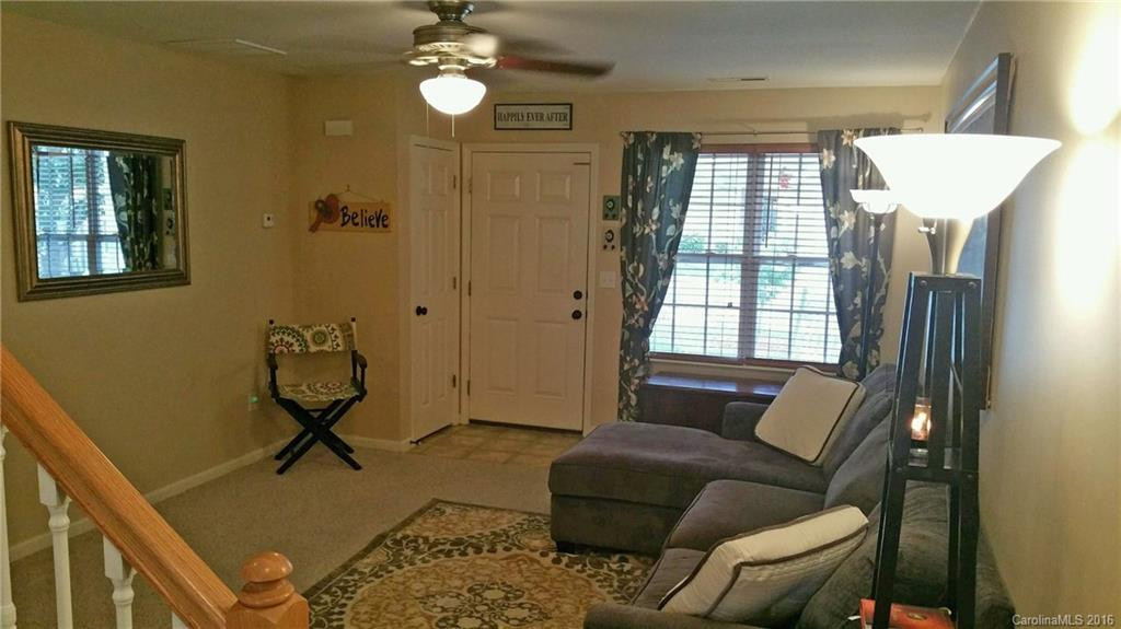 309 Wiltshire Circle #309 - Photo 4
