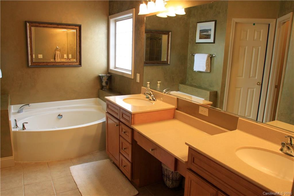 232 Rivercrest Boulevard - Photo 13