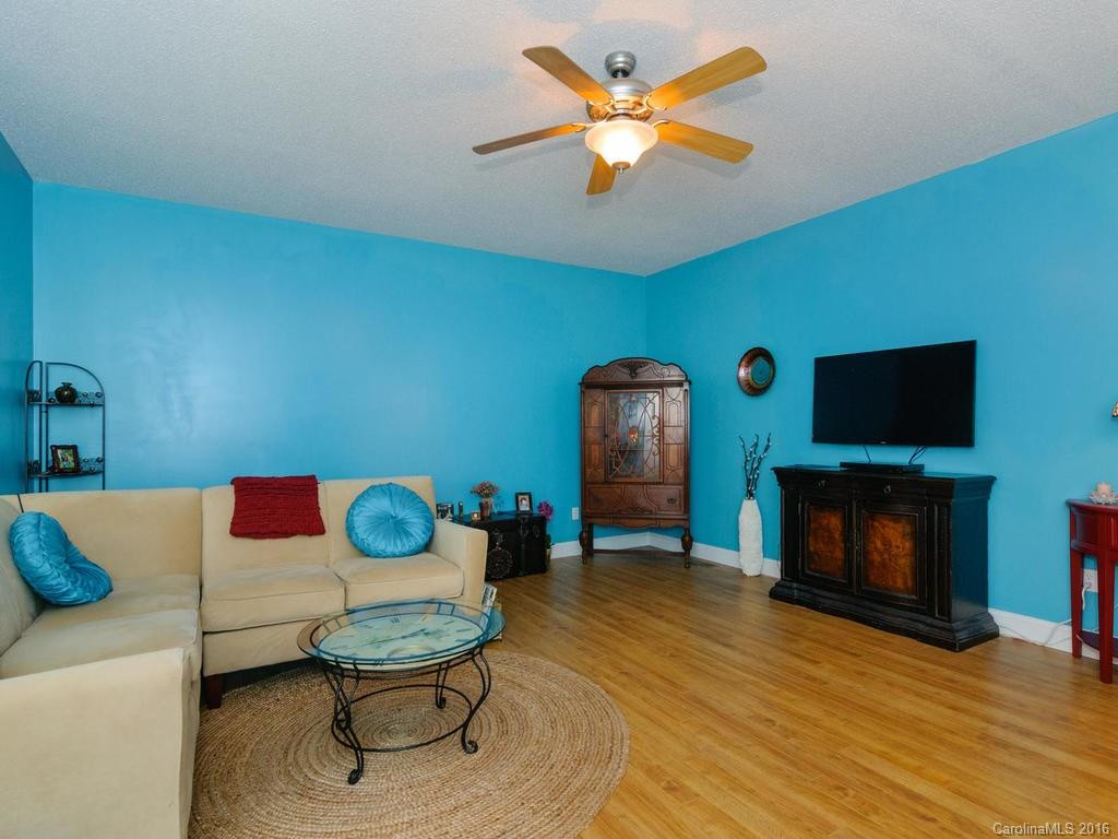 42 Winterwind Drive - Photo 7