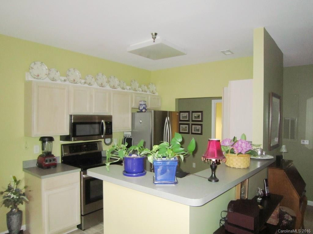 64 Clingman Avenue #205 - Photo 7