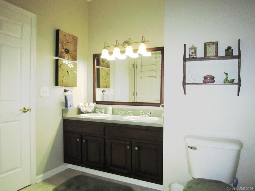 64 Clingman Avenue #205 - Photo 10