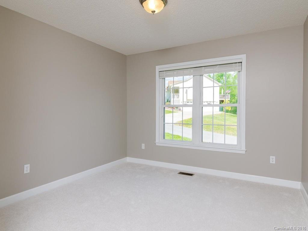 5 Grassy Meadow Drive - Photo 14