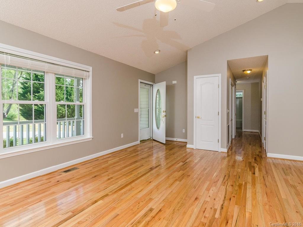 5 Grassy Meadow Drive - Photo 4