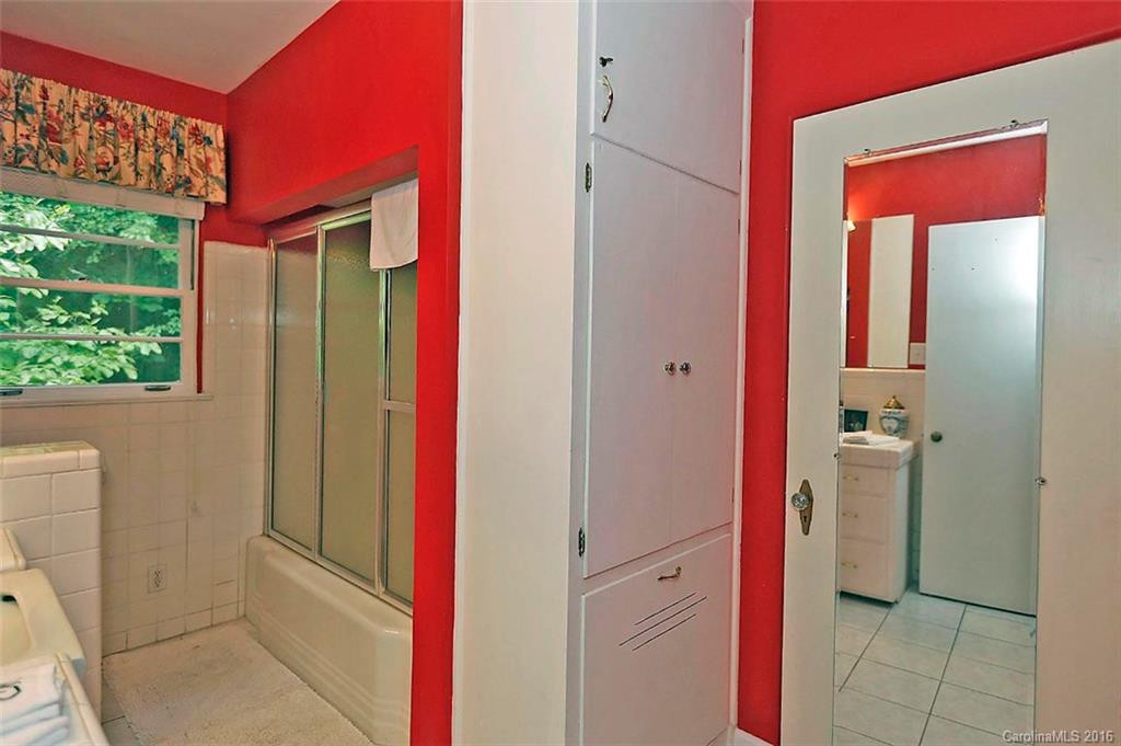 612 South Main Street - Photo 13