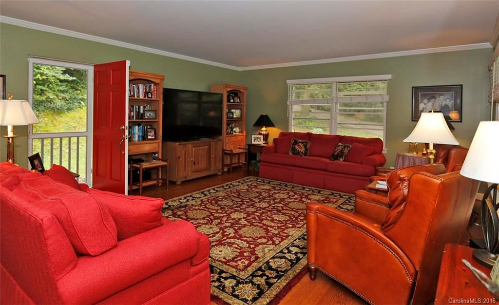 612 South Main Street - Photo 10