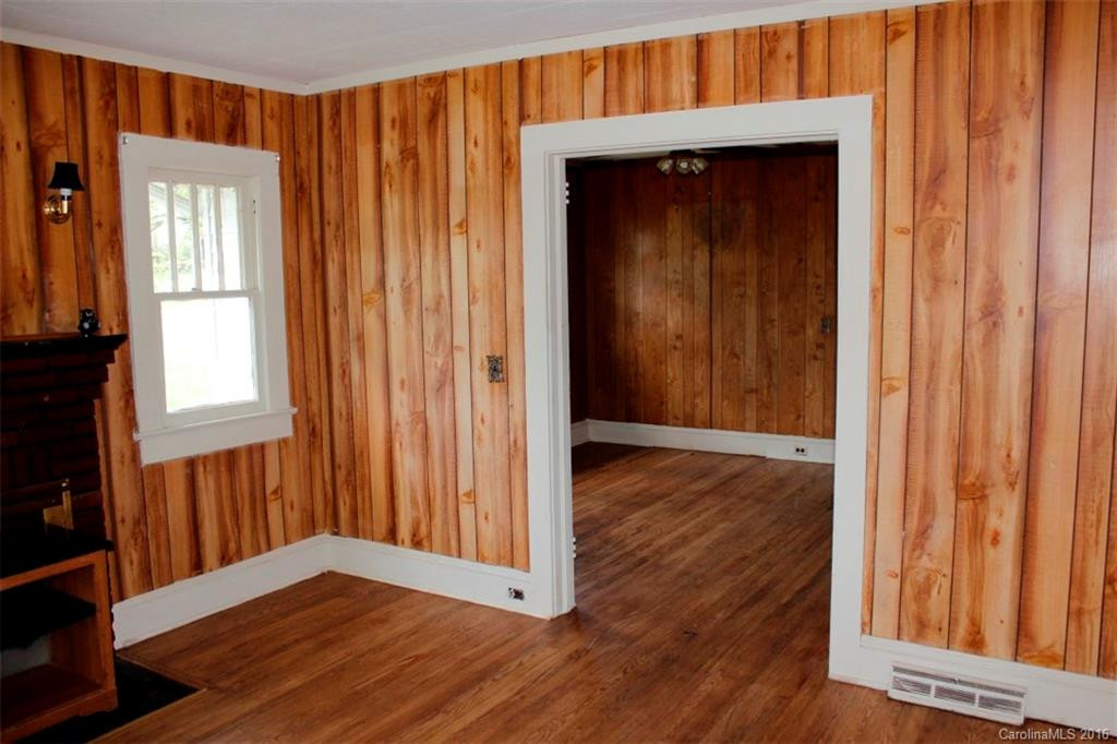 112 Beverly Avenue #7-11 - Photo 8
