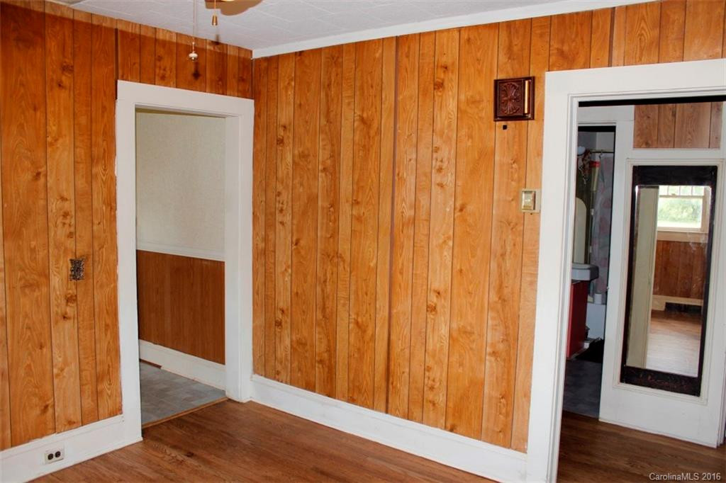 112 Beverly Avenue #7-11 - Photo 10