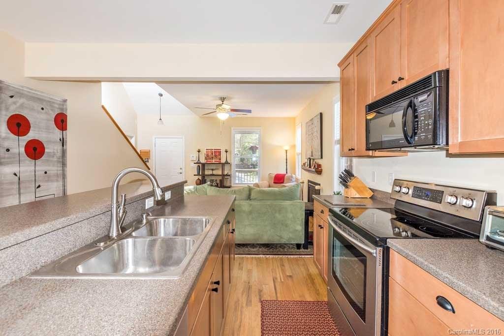 25 Vivian Avenue - Photo 5