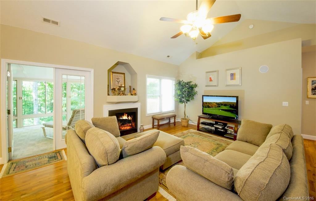 122 Udvawadulisi Court - Photo 2