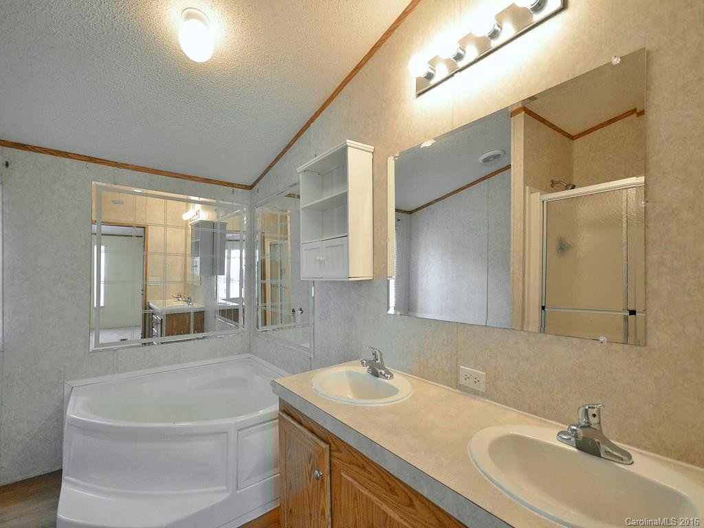 73 Sleepy Forest Drive - Photo 13