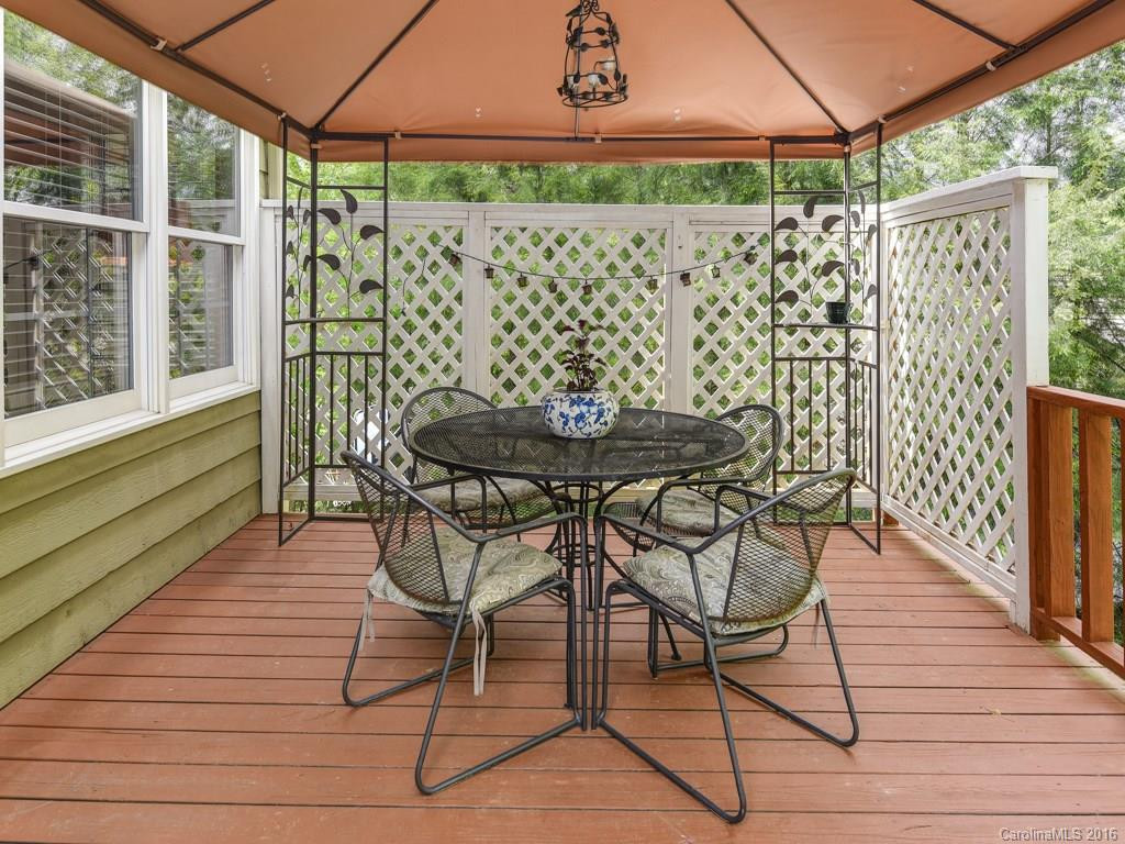 6 Meadowbrook Drive - Photo 19