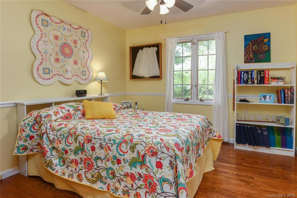1 Glen Meadows Place - Photo 13
