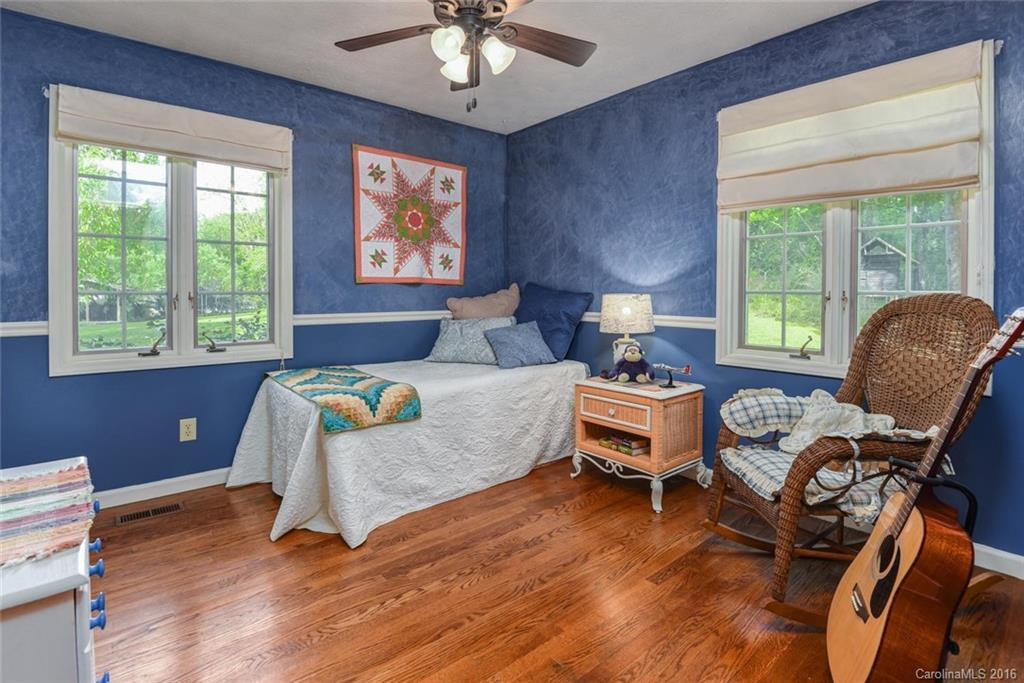 1 Glen Meadows Place - Photo 15