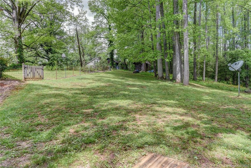 1 Glen Meadows Place - Photo 21