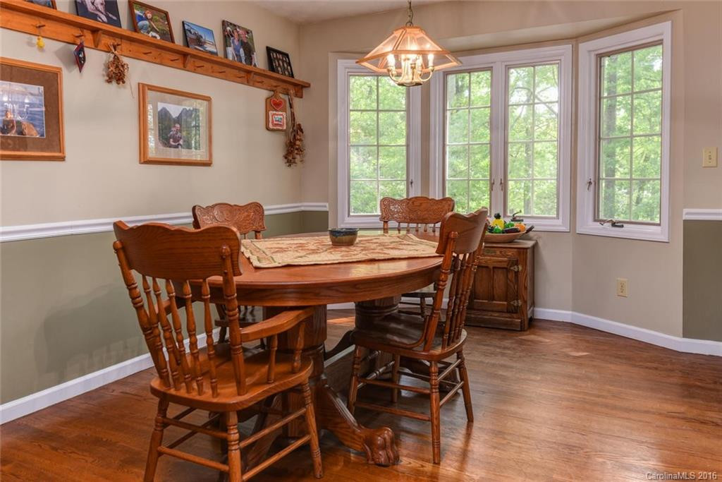 1 Glen Meadows Place - Photo 10