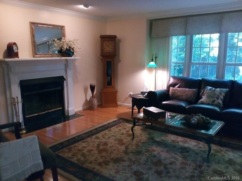 40 Westminster Court ##4 - Photo 2