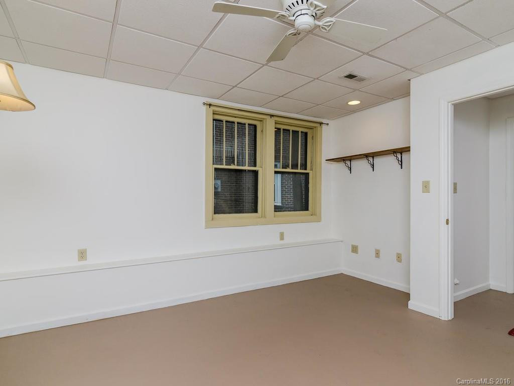 149 Vermont Avenue - Photo 17
