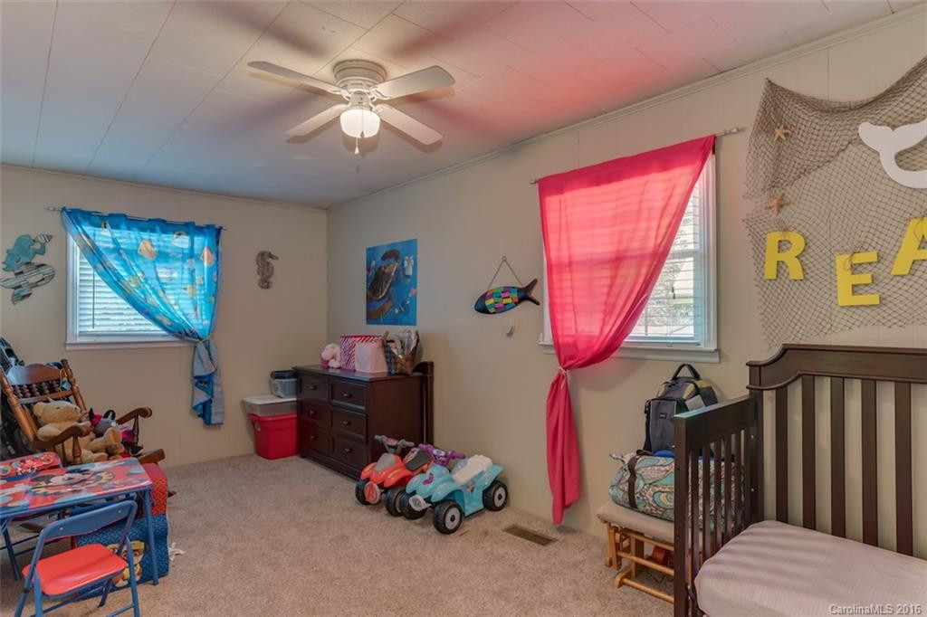 286 Crestview Street - Photo 13